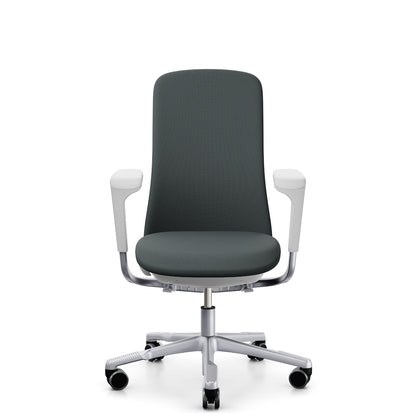 HÅG SoFi 7300 in grey Cura Loop with silver frame and armrests, front