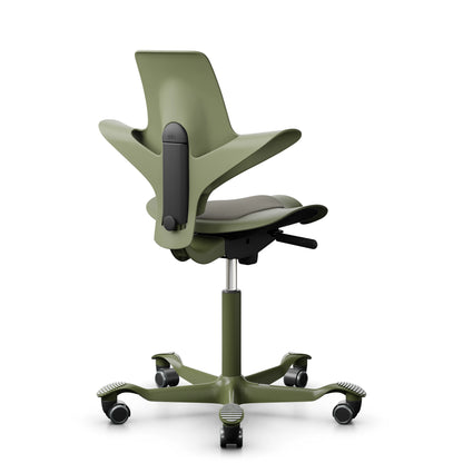 HÅG Capisco Puls 8010 in Moss with CLP61168 Beige-grey and a Moss Grey frame, back