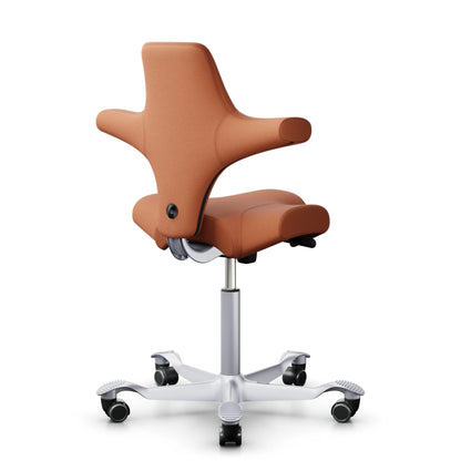 HAG Capisco 8106 - SC63102 Terracota / Silber / 200 mm / Rollen für Hartböden
