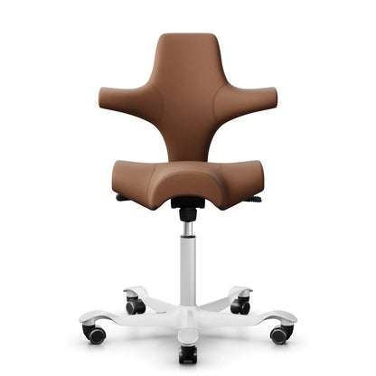 HAG Capisco 8106 - EL33004 Cognac (Leather) / White / 200 mm / Wheels for hard floors (Showroom model)