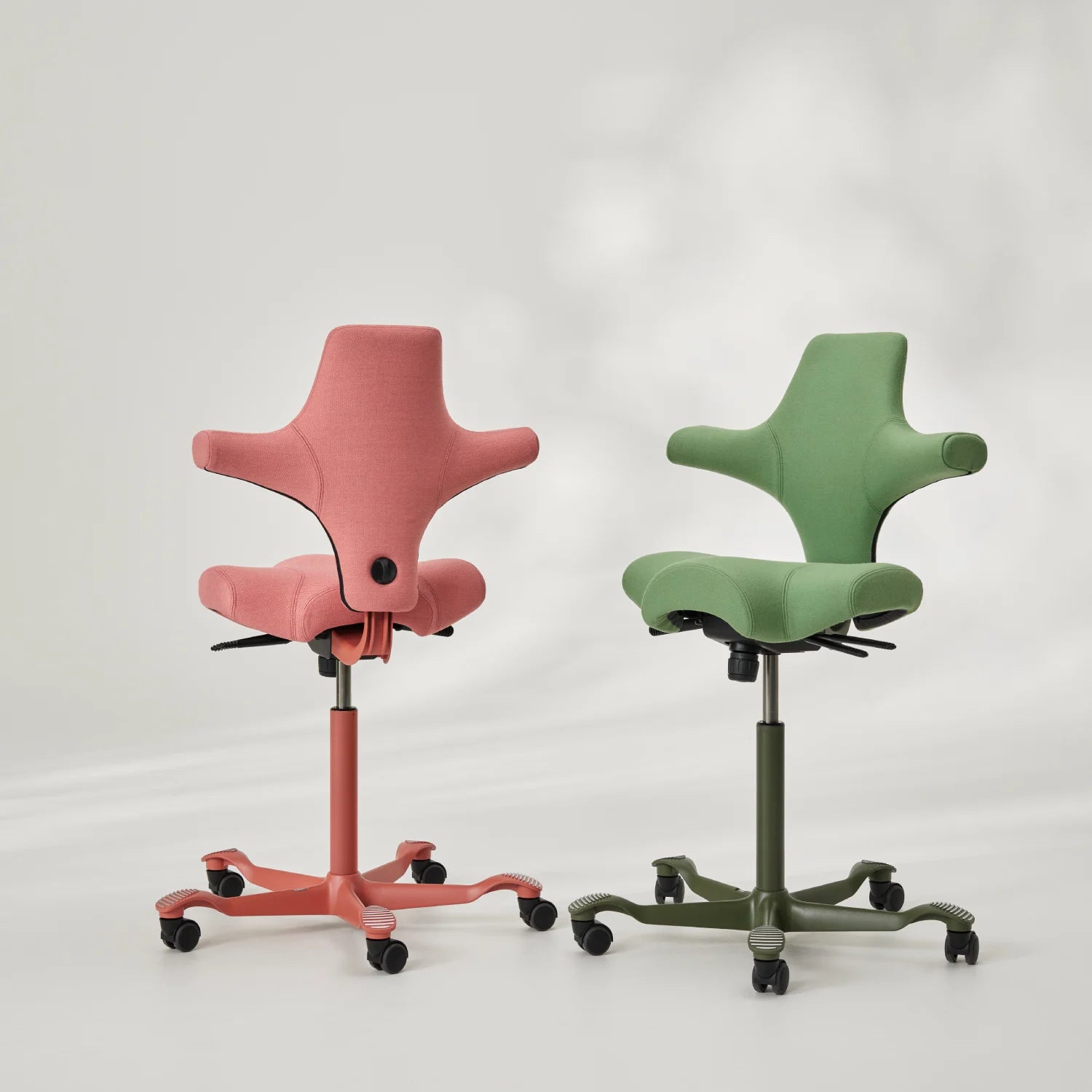 hag capisco in pink and green fabric