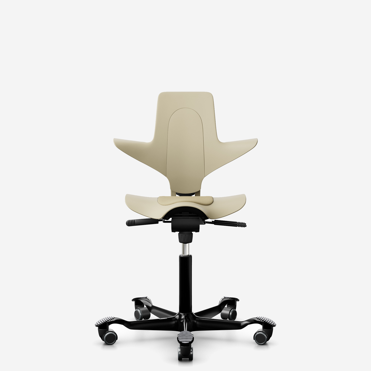 HÅG Capisco Puls 8010 ergonomic saddle office chair in Sand, black base