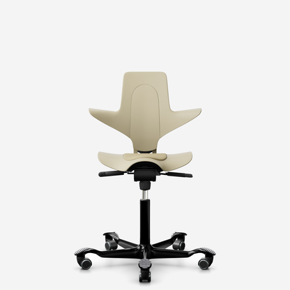 HÅG Capisco Puls 8010 ergonomic saddle office chair in Sand, black base