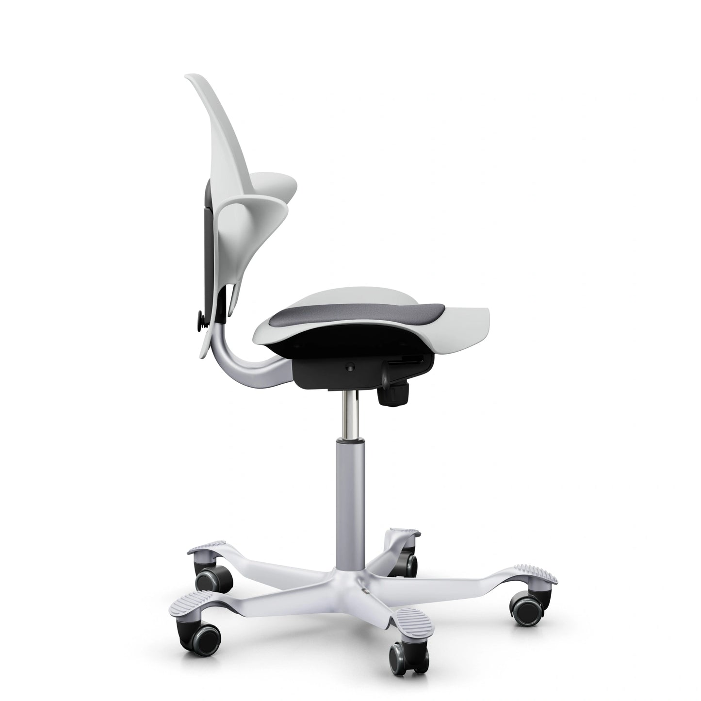 HAG Capisco Puls 8010 - Blanc / EXR081 Grey / Argent / 200 mm / Roulettes pour sols durs (modèle d'exposition)