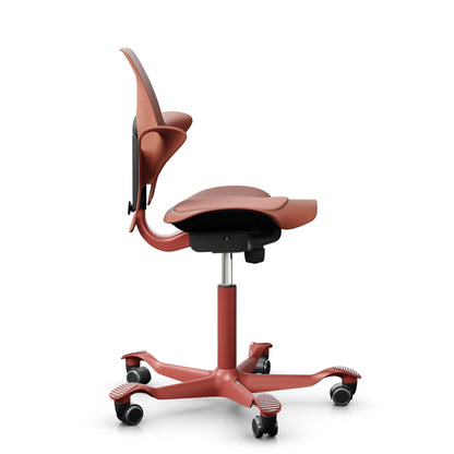 HAG Capisco Puls 8020 - Rosehip / SC64213 Light blush / Blush Rose / 200 mm / Wheels for hard floor